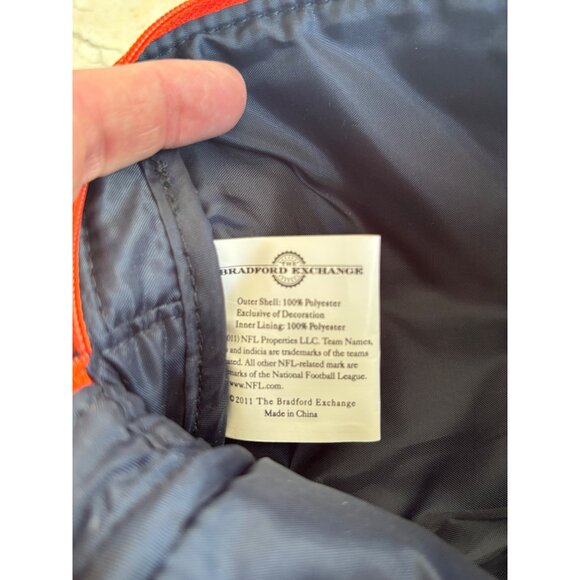 Chicago Bears Quilted Cosmetic Bag By Bradford Exchange - Picture 2 of 7